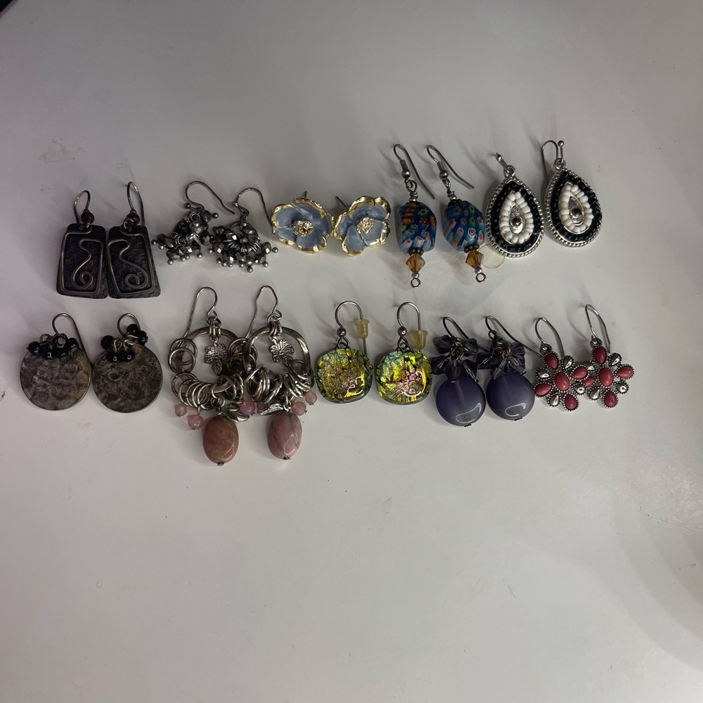 Bundle of 10 pairs of earrings
